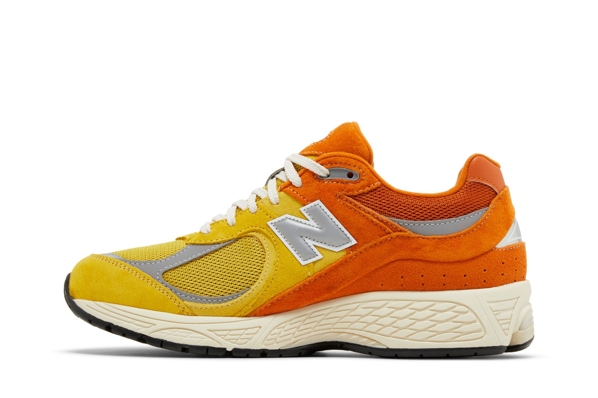 Lookbook New Balance 2002R '薑檸檬' M2002RPA