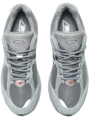 New Balance 2002R 'Gray' M2002RHG-D Lookbook New Balance 2002R 'Gray' M2002RHG-D