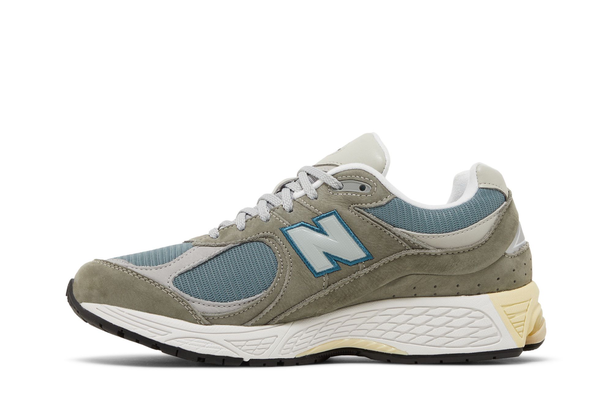 Shop New Balance 2002R ''Grau Mallard Blau'' M2002RNA