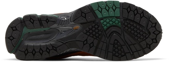 ニューバランス 2002R "ハイキングパック - ブラウン" M2002RWM Shop ニューバランス 2002R "ハイキングパック - ブラウン" M2002RWM