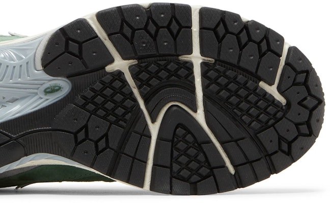 New Balance 2002R 'Jade Silver Metallic' M2002RHW Purchase New Balance 2002R 'Jade Silver Metallic' M2002RHW