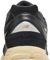 New Balance 2002R 'Leather Pack - Hitam Vintage' M2002RIB Sizing New Balance 2002R 'Leather Pack - Hitam Vintage' M2002RIB