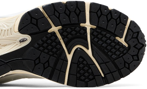 New Balance 2002R 'Leather Pack - Putih Emas' M2002RIA Purchase New Balance 2002R 'Leather Pack - Putih Emas' M2002RIA