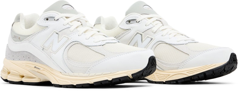 New Balance 2002R 'Leather Pack - Putih Emas' M2002RIA Cheap New Balance 2002R 'Leather Pack - Putih Emas' M2002RIA