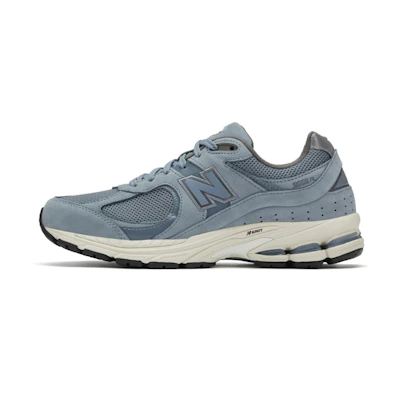 NB 2002R 'Light Blue'