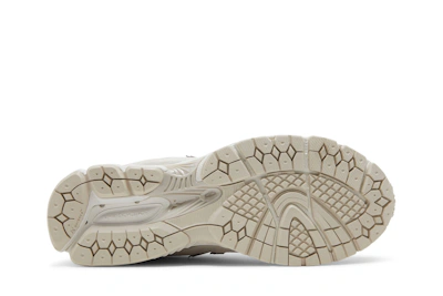 New Balance 2002R 'Light Dark Tan' M2002RJN