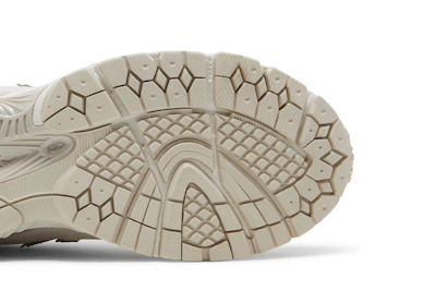 New Balance 2002R 'Light Dark Tan' M2002RJN