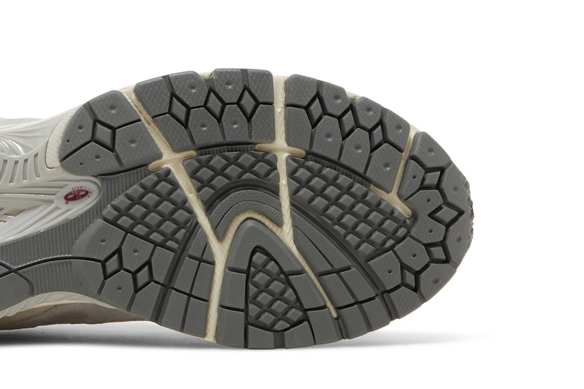 New Balance 2002R 'Lunar New Year - Concrete' M2002RLN