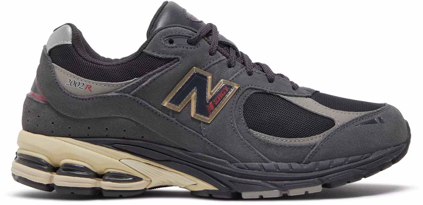 new-balance-2002-r-magnet-hi-pink