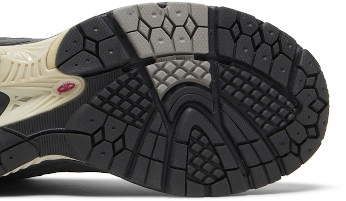 新百伦 2002R '磁石粉红' M2002RGV Purchase 新百伦 2002R '磁石粉红' M2002RGV