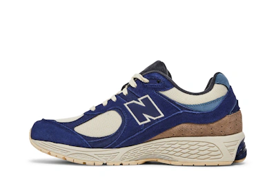 New Balance 2002R 'Navy Cream' M2002RG