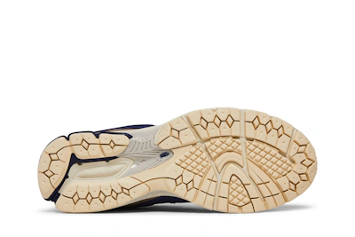 New Balance 2002R 'Navy Cream' M2002RG