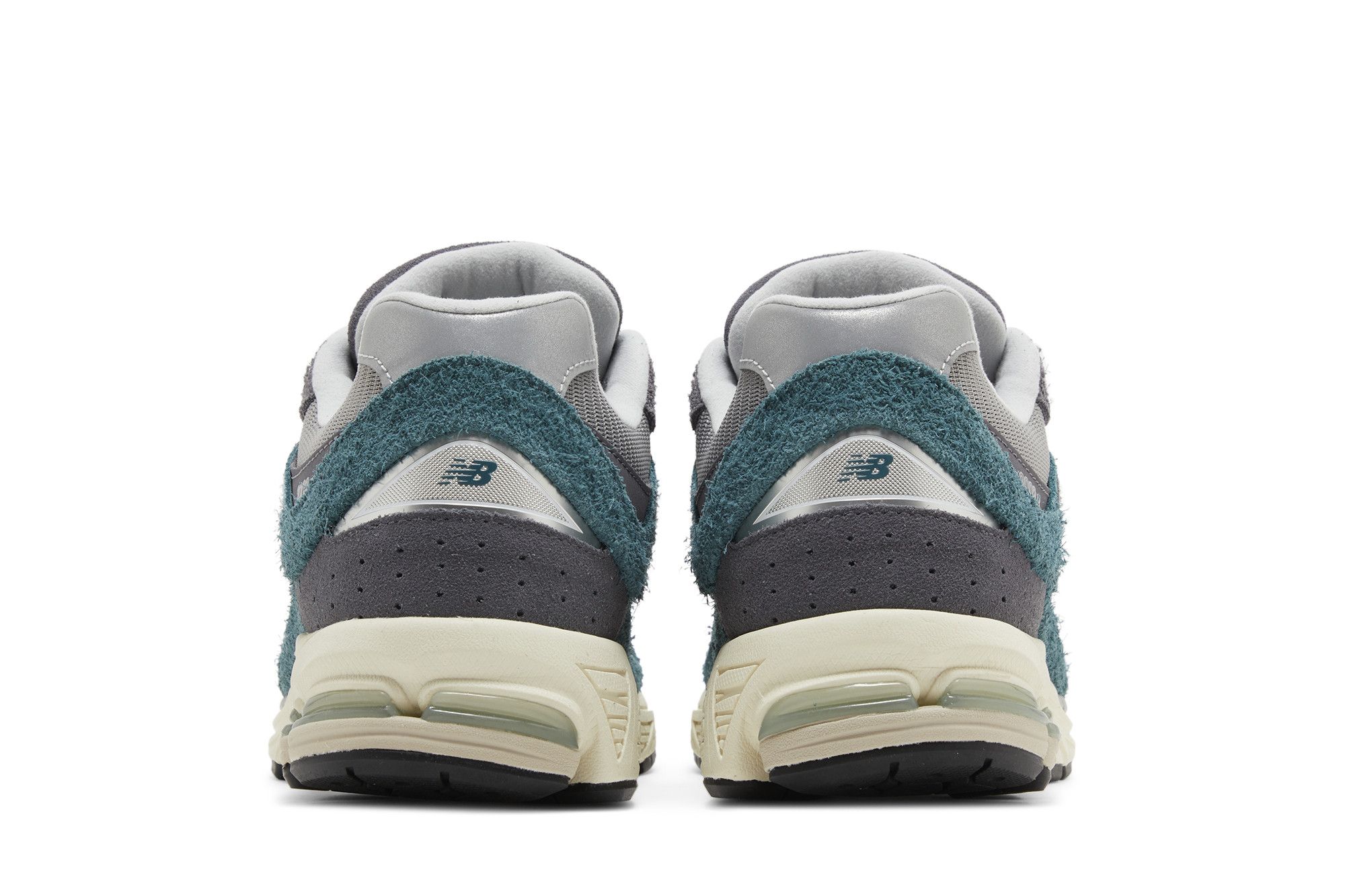 Sizing 뉴발란스 2002R '뉴 스프루스 마그넷' M2002REM