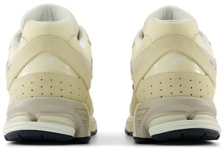 New Balance 2002R 'Putih Pudar' M2002RFI-D Sizing New Balance 2002R 'Putih Pudar' M2002RFI-D