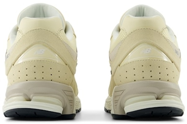 New Balance 2002R 'Off White' M2002RFI-D Sizing New Balance 2002R 'Off White' M2002RFI-D