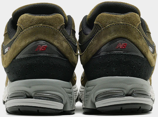 New Balance 2002R 'Olive Black' U2002RR Lookbook New Balance 2002R 'Olive Black' U2002RR