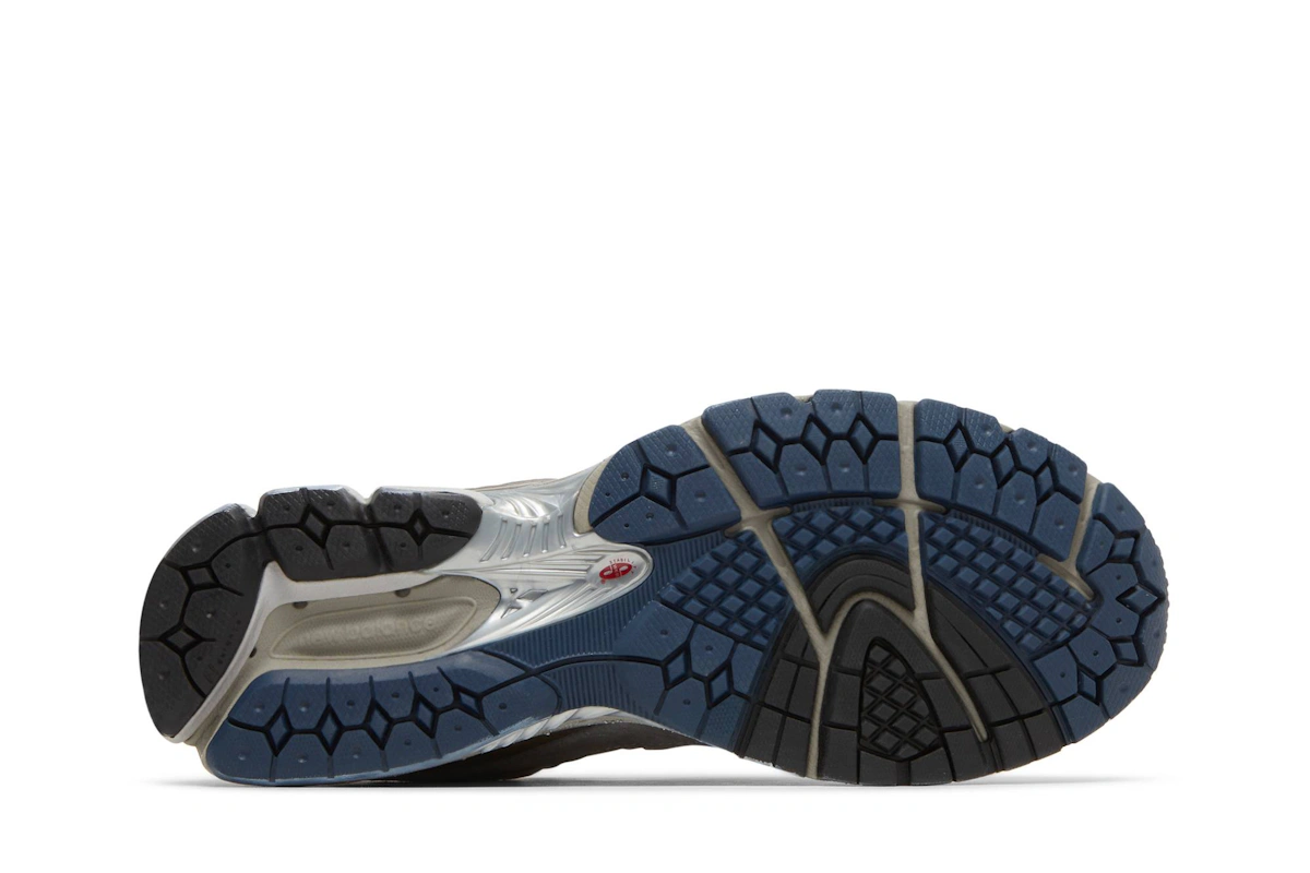 New Balance 2002R 'Pouch - Castle Grey' M2002RVA