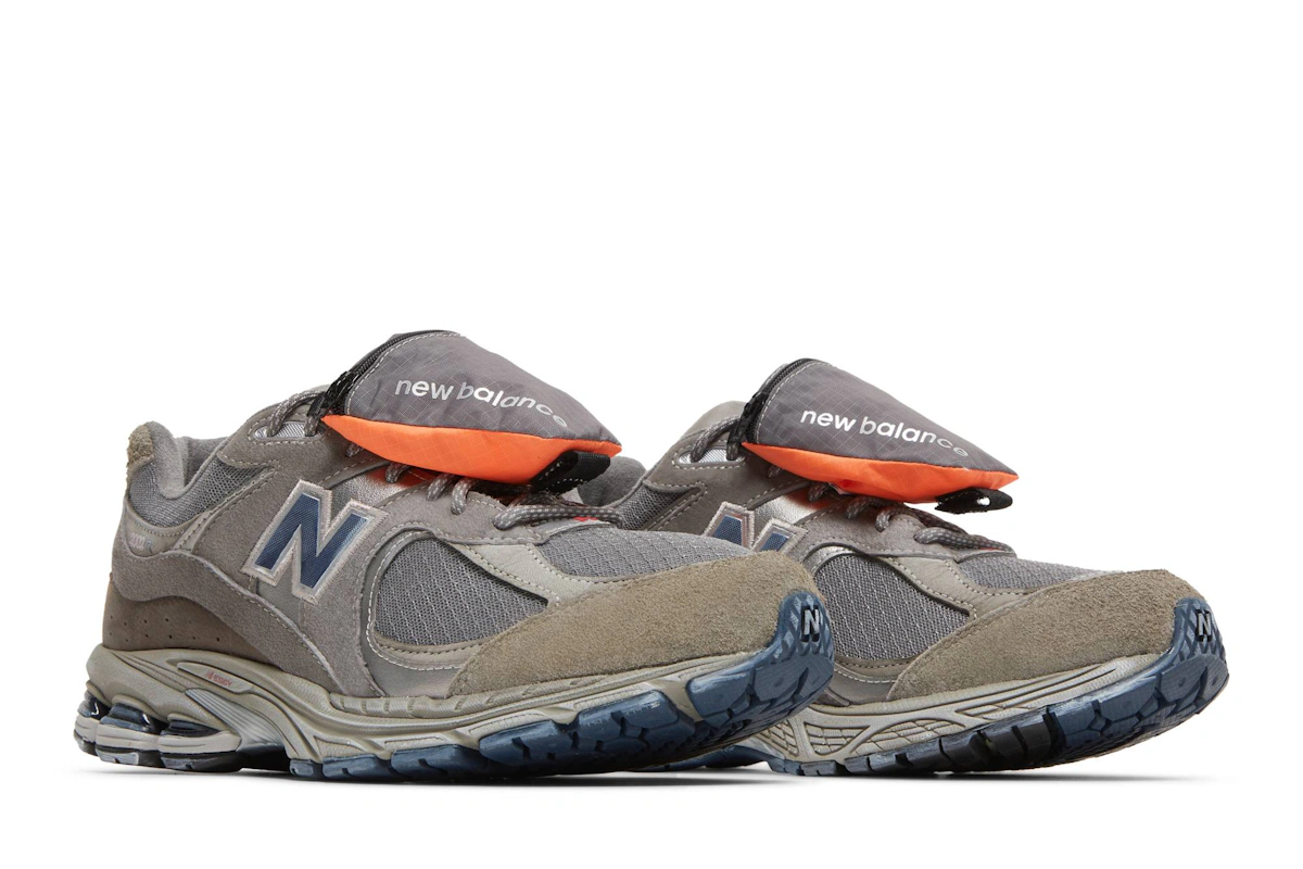 New Balance 2002R 'Pouch - Castle Grey' M2002RVA