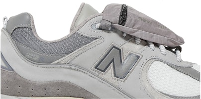 ニューバランス 2002R「ポーチ - サマーフォグ」 M2002RVC Order ニューバランス 2002R「ポーチ - サマーフォグ」 M2002RVC