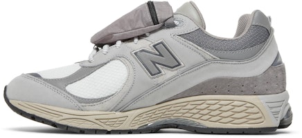 ニューバランス 2002R「ポーチ - サマーフォグ」 M2002RVC Lookbook ニューバランス 2002R「ポーチ - サマーフォグ」 M2002RVC