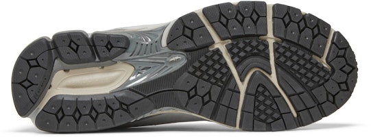 ニューバランス 2002R「ポーチ - サマーフォグ」 M2002RVC Shop ニューバランス 2002R「ポーチ - サマーフォグ」 M2002RVC