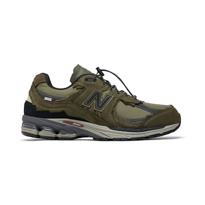 NB 2002R 'Protection Pack - Dark Moss'