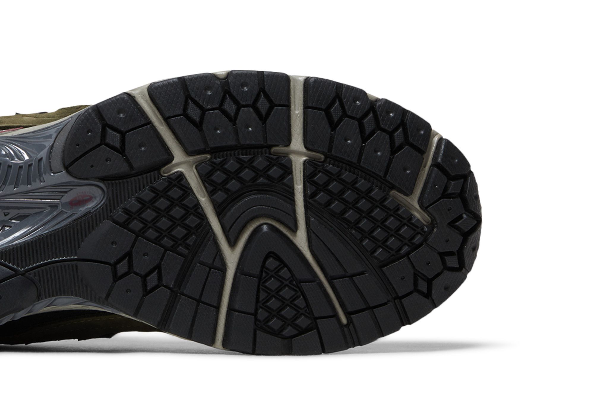 Sizing ニューバランス 2002R プロテクションパック ダークモス M2002RDN