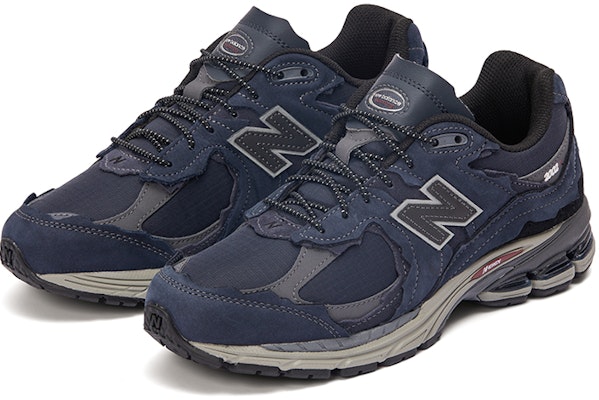 新百倫 2002R「保護系列 - 日蝕」M2002RDO Lookbook 新百倫 2002R「保護系列 - 日蝕」M2002RDO