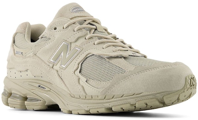 New Balance 2002R ''Protection Pack - Chantier Naval'' U2002DXC Lookbook New Balance 2002R ''Protection Pack - Chantier Naval'' U2002DXC