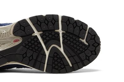 New Balance 2002R 'Protection Pack - Navy' M2002RDK