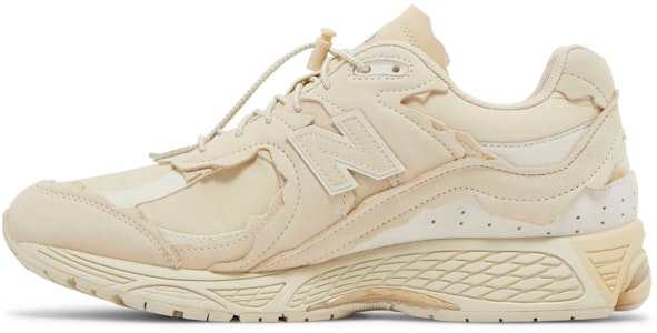 뉴발란스 2002R '프로텍션 팩 - 샌드스톤' M2002RDQ Lookbook 뉴발란스 2002R '프로텍션 팩 - 샌드스톤' M2002RDQ