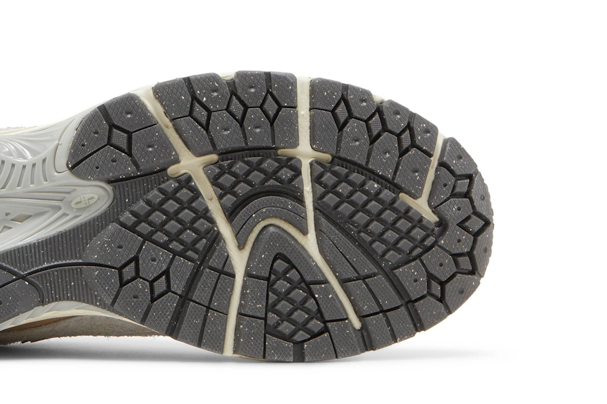 New Balance 2002R 'Rain Cloud'