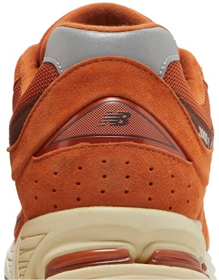 New Balance 2002R 'Rust Oxide' Lelaki Sneakers M2002RCB Sizing New Balance 2002R 'Rust Oxide' Lelaki Sneakers M2002RCB