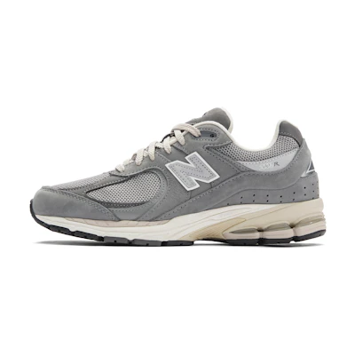 NB 2002R 'Shadow Grey'