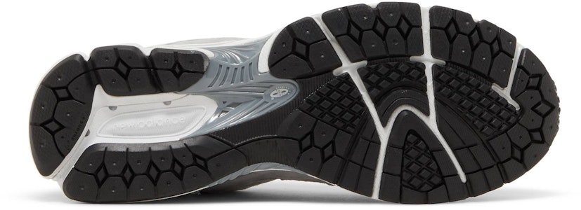 ニューバランス 2002R "鋼鉄のオルカ" M2002RST Shop ニューバランス 2002R "鋼鉄のオルカ" M2002RST