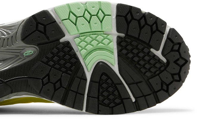 뉴발란스 2002R '설퍼 옐로우' M2002RLC Purchase 뉴발란스 2002R '설퍼 옐로우' M2002RLC