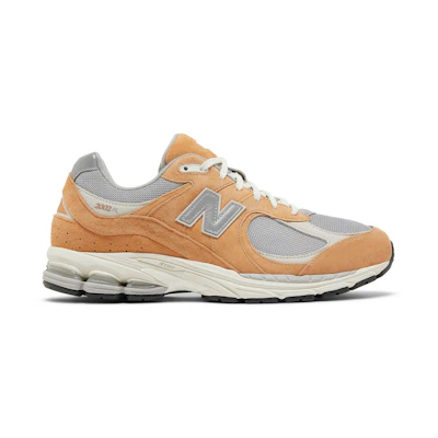 NB 2002R 'Sweet Caramel'