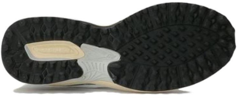 New Balance 2002R 'White Green' MGS2002C Purchase New Balance 2002R 'White Green' MGS2002C