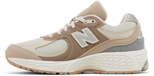 (New Balance Kanak-Kanak) New Balance 2002R 'Timberwolf Mushroom' GC2002SI Lookbook (New Balance Kanak-Kanak) New Balance 2002R 'Timberwolf Mushroom' GC2002SI