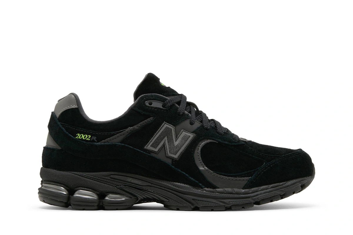 New Balance 2002R Black Green ML2002RO