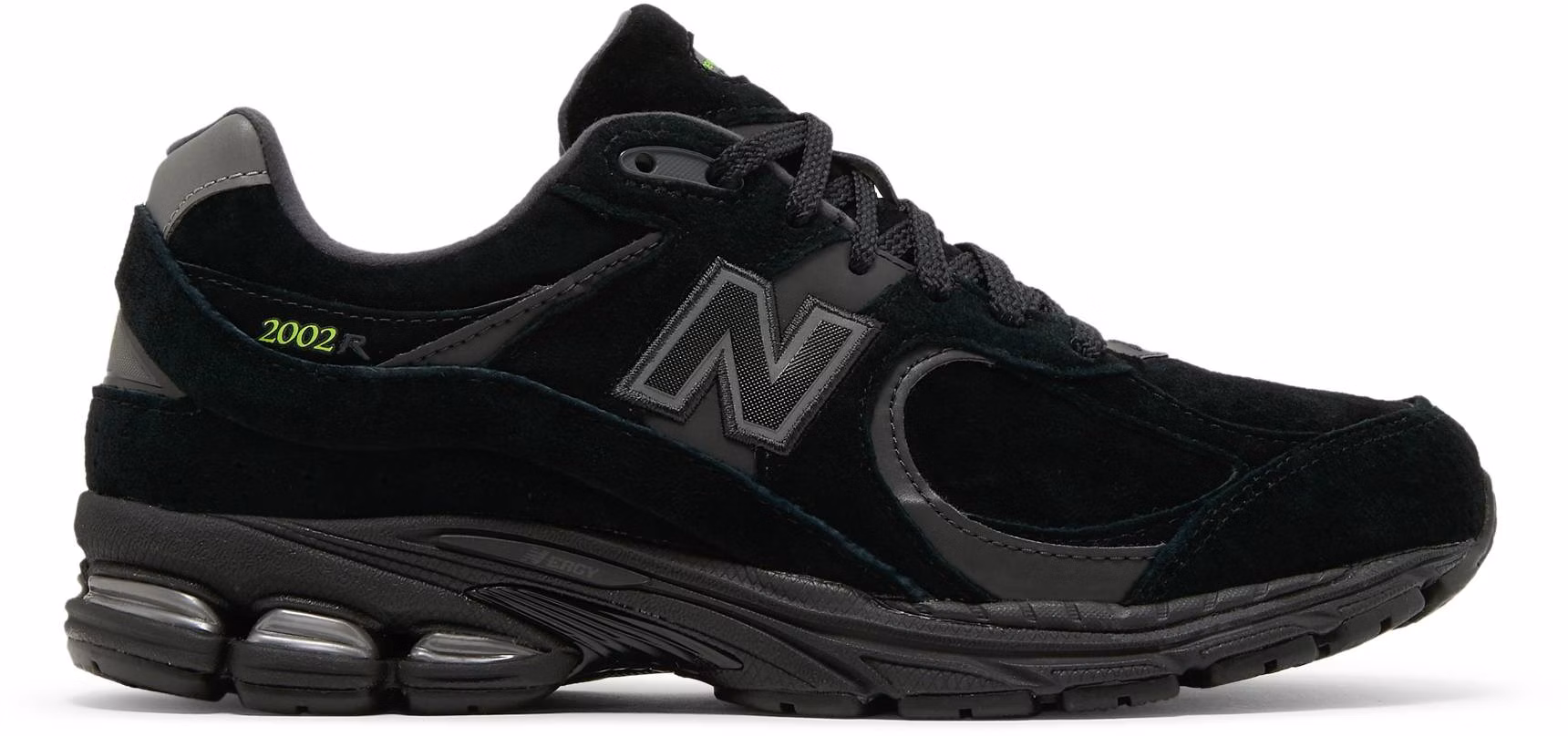 new-balance-2002-r-black-green