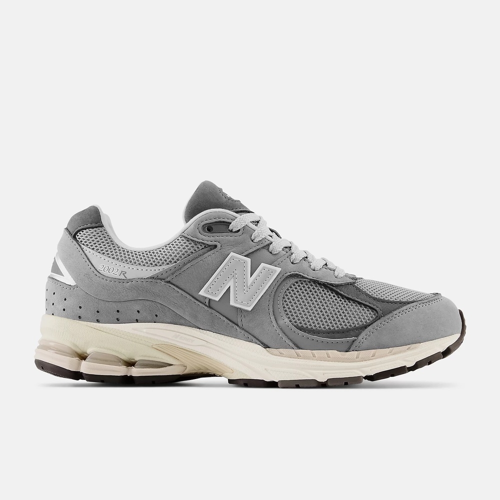 New Balance 2002R Casual Shoes M2002RNM-D
