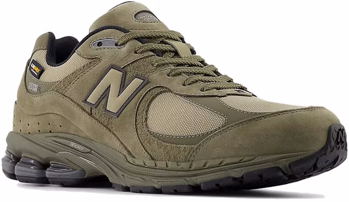뉴발란스 2002R 코듀라 올리브 (New Balance 2002R Cordura Olive) M2002RPK Lookbook 뉴발란스 2002R 코듀라 올리브 (New Balance 2002R Cordura Olive) M2002RPK