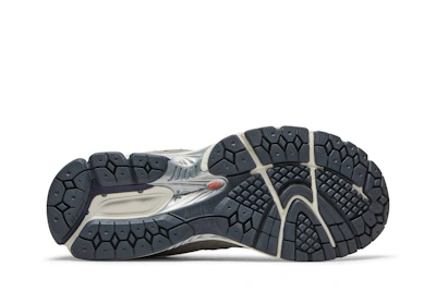 New Balance 2002R Defense Green Natural Indigo