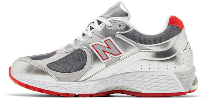 Lookbook New Balance 2002R DTLR Exklusiv ''Tinsel'' M2002RTD