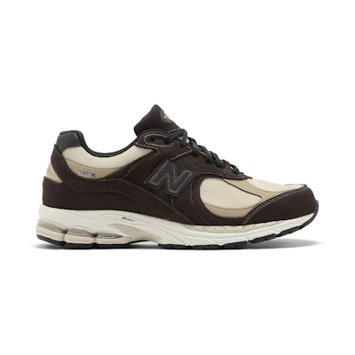 NB 2002R GORE-TEX 'Black Coffee'
