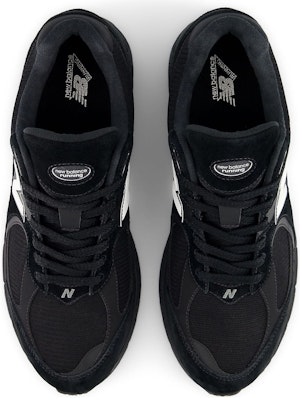 뉴발란스 2002R 고어텍스 '블랙 화이트' M2002RXX Lookbook 뉴발란스 2002R 고어텍스 '블랙 화이트' M2002RXX