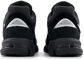 New Balance 2002R GORE-TEX 'Hitam Putih' M2002RXX Details for New Balance 2002R GORE-TEX 'Hitam Putih' M2002RXX