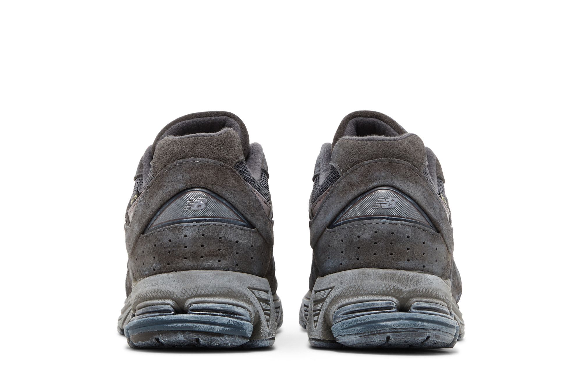 Sizing New Balance 2002R Gore-Tex 'Abu Magnet' M2002RXA