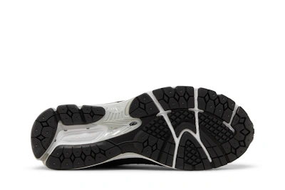 New Balance 2002R Gore-Tex 'Black Castlerock'